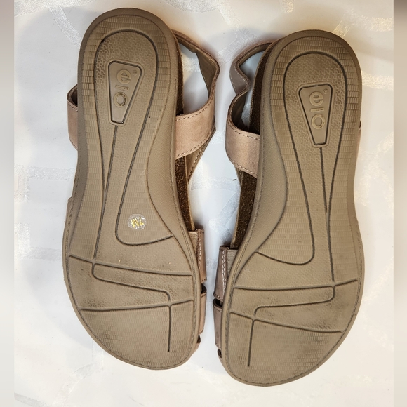 Earth Origins Etbirdine Comfort Support Tan Leather Slip On Sandal Size 7M - Picture 10 of 10